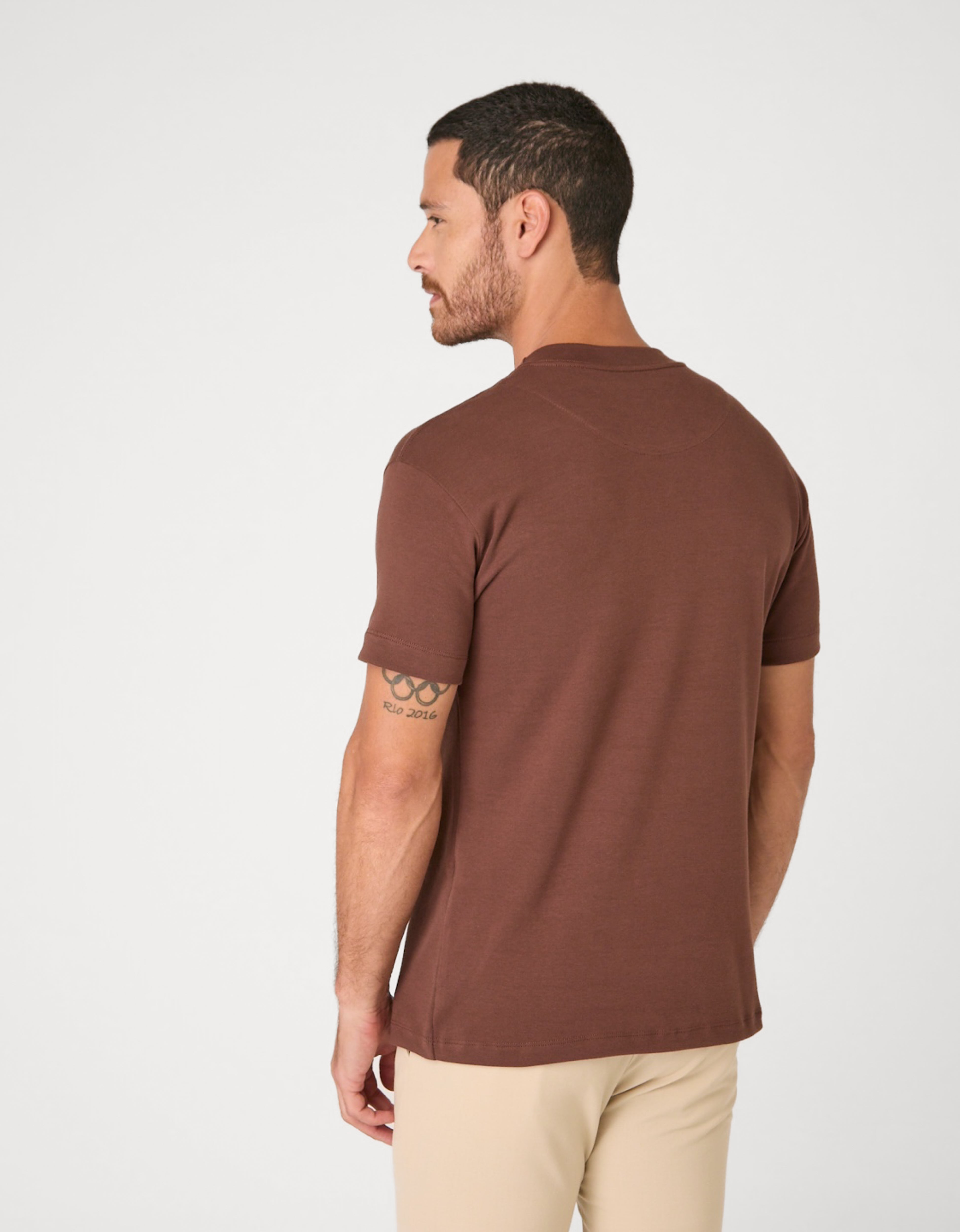 Camiseta Premium Gola Alta