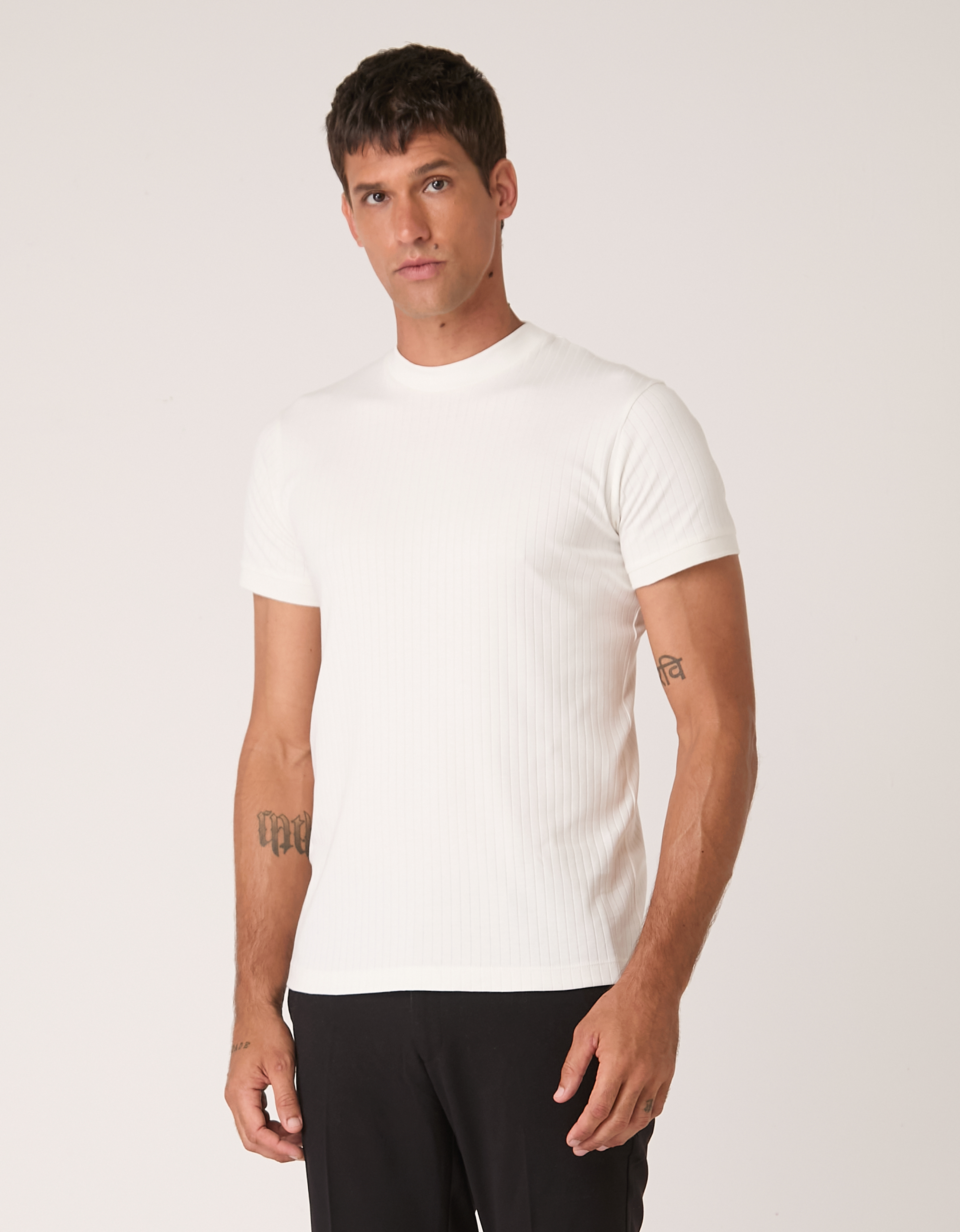 Camiseta Gola Alta Mantova