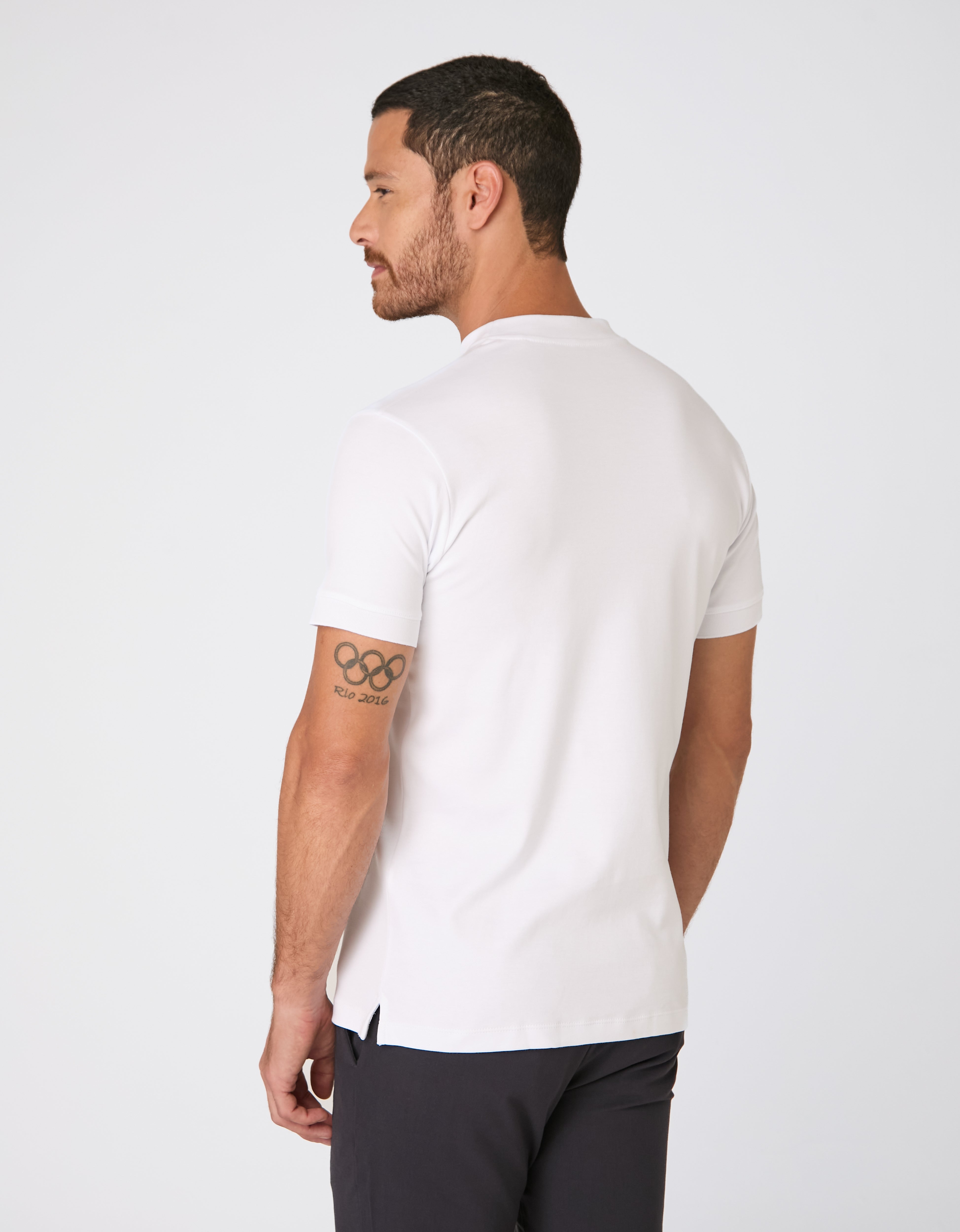Camiseta Gola Alta Pima Supreme