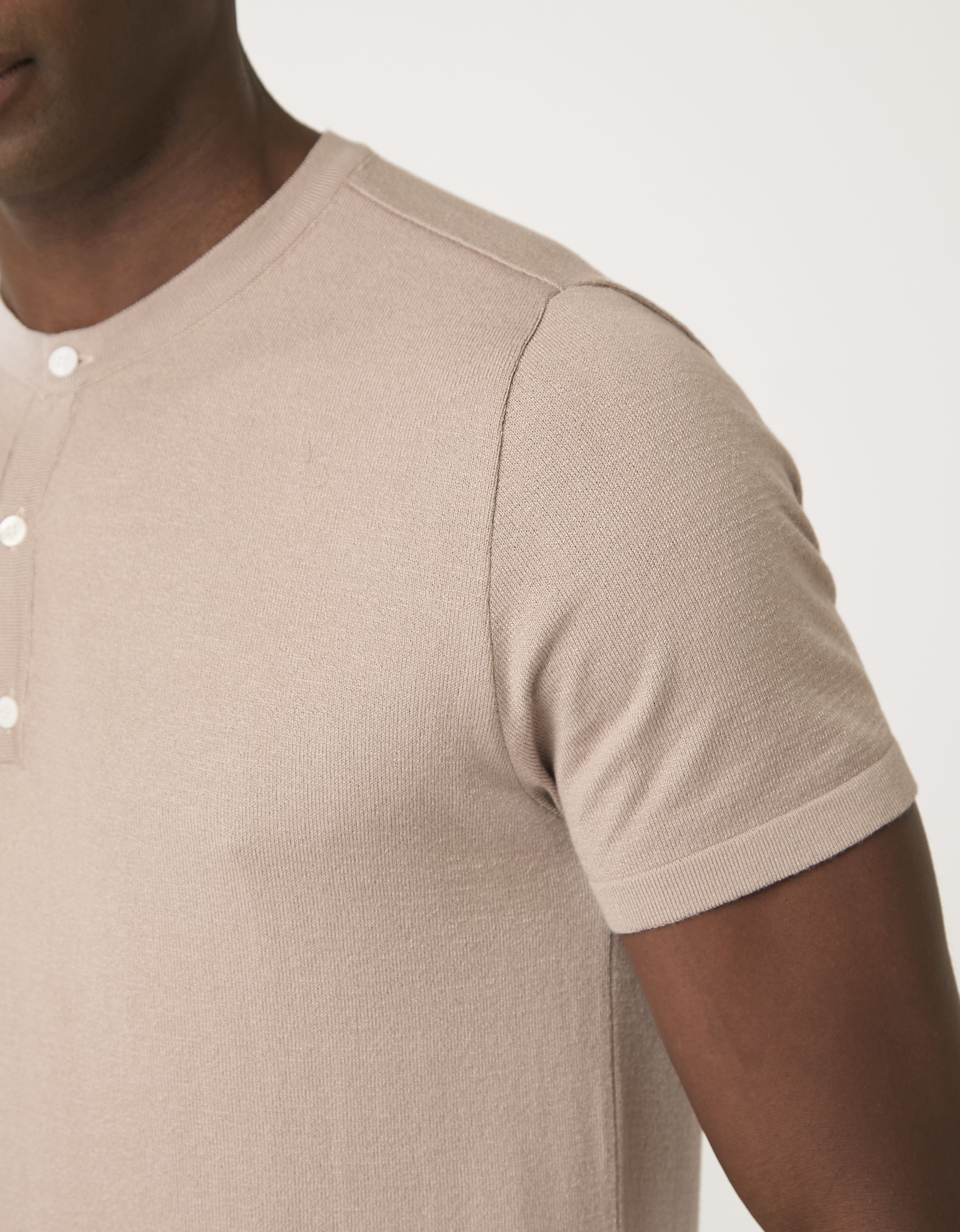 Camiseta Tricot Henley MC